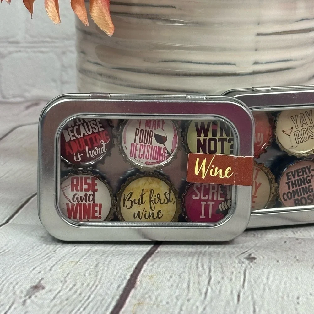 NWT boutique Decorative Wine and Rosé Themed magnet Set made from bottlecaps